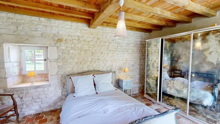 Theon-Les-chambres-05312024_124331
